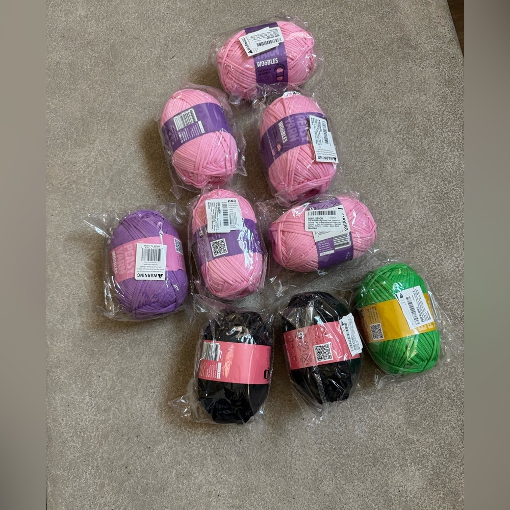 Woobles yarn New 9 spools